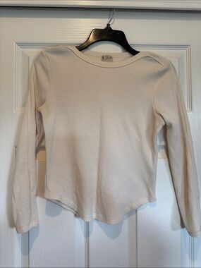Women’s Long Sleeve Waffle Knit Top in Cream
